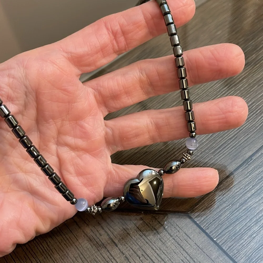 Vintage Hematite Beautiful Heart Accent Beaded Pendant Necklace with Bracelet
